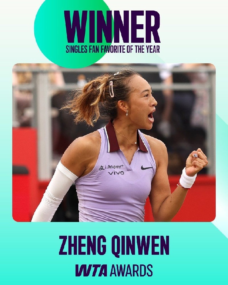 郑钦文当选WTA2025年度*受球迷欢迎单打球员