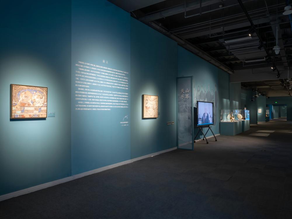 “漫漫和鸣——中国艺术研究院藏丝绸之路乐器展”在京展出